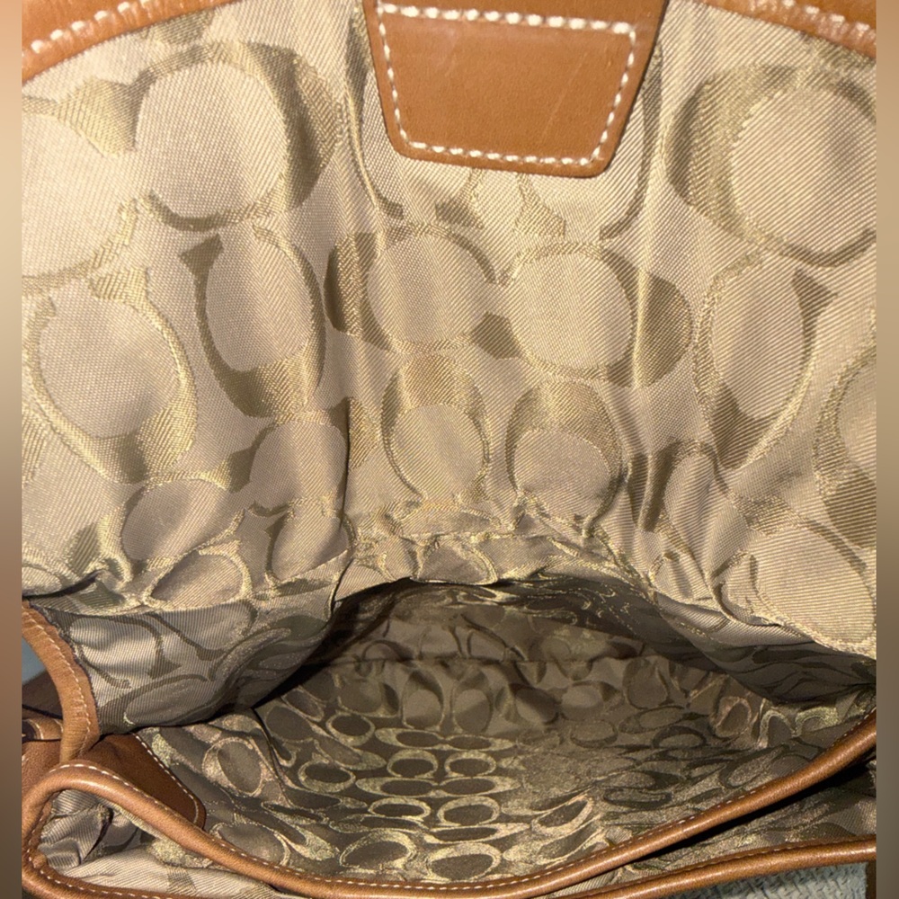 Coach Vintage Soho Brown Leather Shoulder Bag- Style No G3S-9480. - Picture 12 of 14